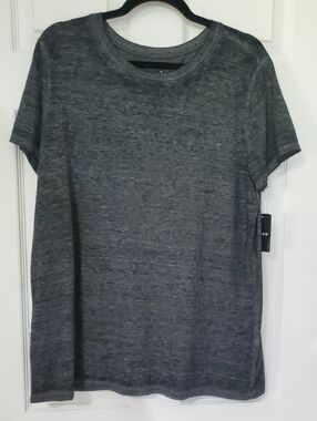 Classic Crewneck Women's T-Shirt - Dark Heather Gray